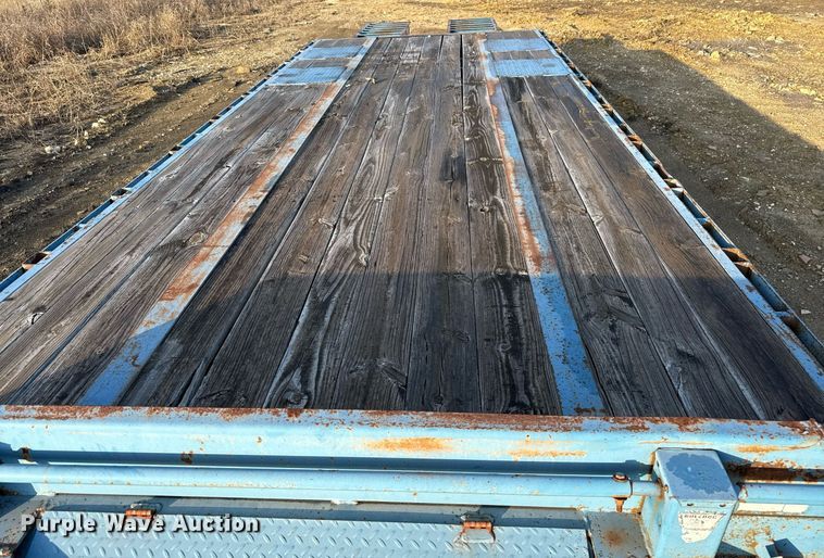 image for item EJ3476 2010 Pro-Trak P-25-20 equipment trailer