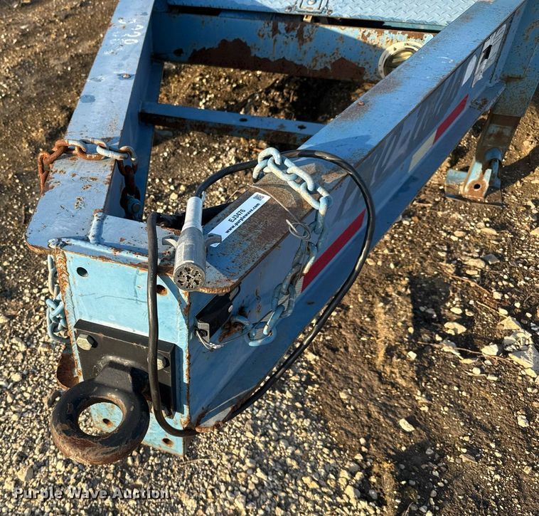 image for item EJ3476 2010 Pro-Trak P-25-20 equipment trailer