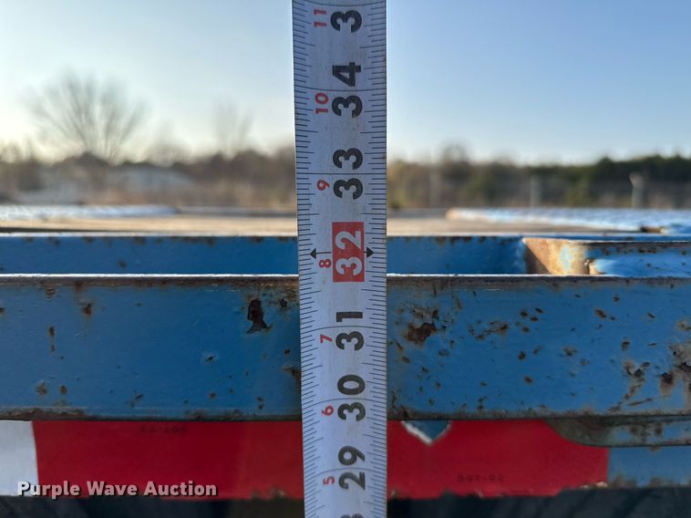 image for item EJ3476 2010 Pro-Trak P-25-20 equipment trailer