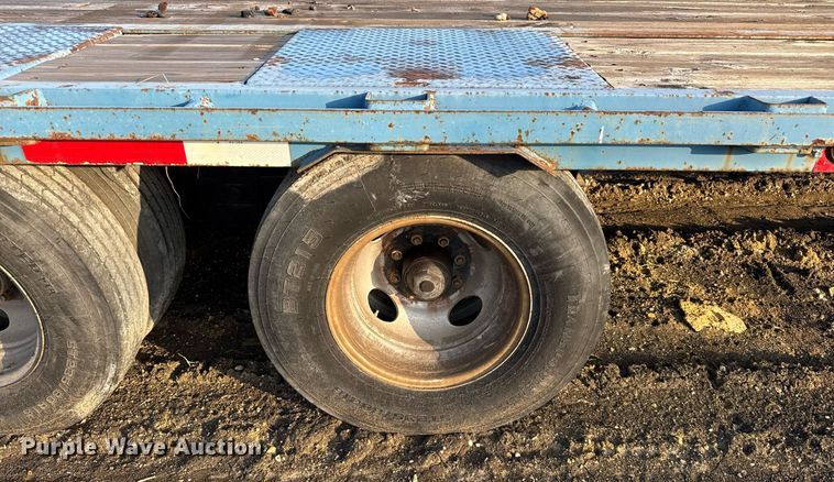 image for item EJ3476 2010 Pro-Trak P-25-20 equipment trailer