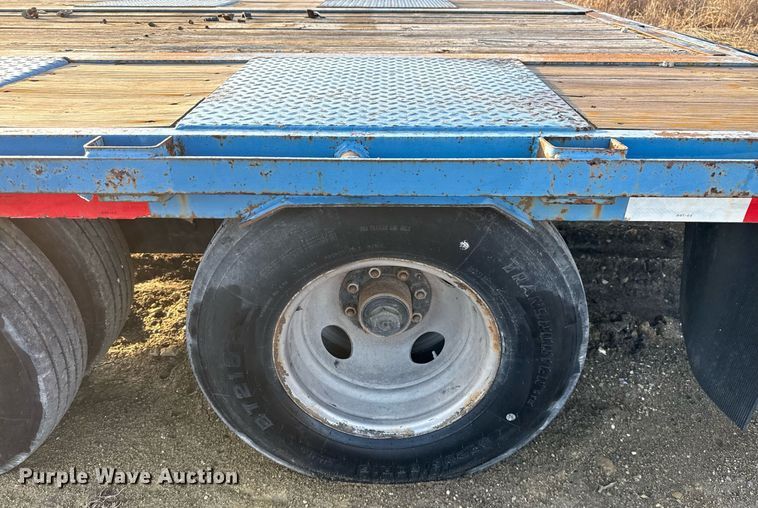 image for item EJ3476 2010 Pro-Trak P-25-20 equipment trailer