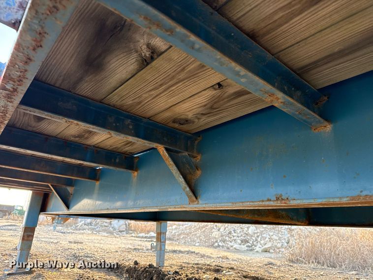 image for item EJ3476 2010 Pro-Trak P-25-20 equipment trailer