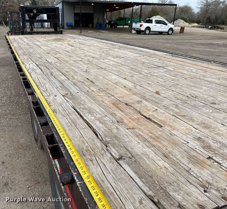 image for item EJ3477 2018 Gooseneck Trailers 18-29x102 equipment trailer