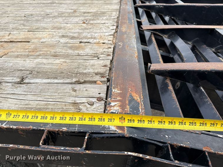 image for item EJ3477 2018 Gooseneck Trailers 18-29x102 equipment trailer