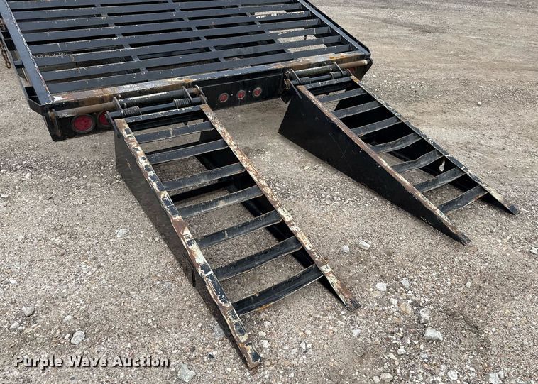 image for item EJ3477 2018 Gooseneck Trailers 18-29x102 equipment trailer