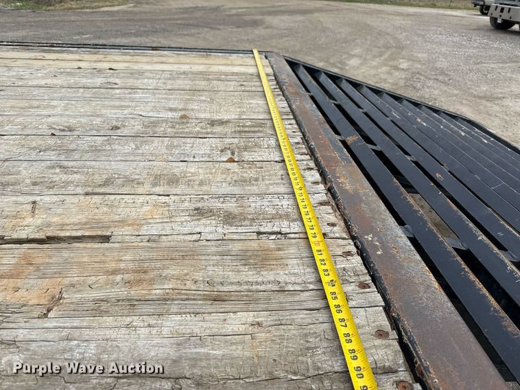 image for item EJ3477 2018 Gooseneck Trailers 18-29x102 equipment trailer