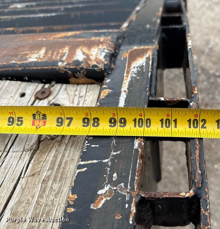 image for item EJ3477 2018 Gooseneck Trailers 18-29x102 equipment trailer