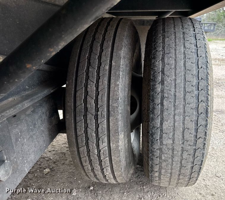 image for item EJ3477 2018 Gooseneck Trailers 18-29x102 equipment trailer