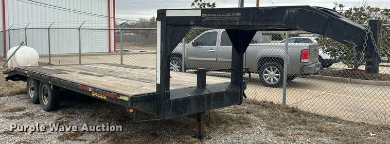 image for item EK0358 2008 Pequea G-10 equipment trailer