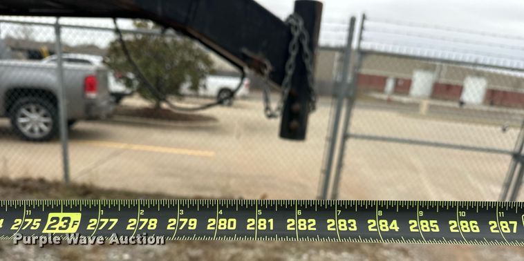 image for item EK0358 2008 Pequea G-10 equipment trailer