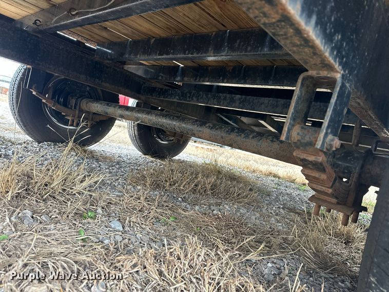 image for item EK0358 2008 Pequea G-10 equipment trailer