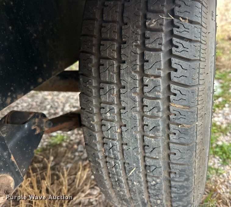 image for item EK0358 2008 Pequea G-10 equipment trailer