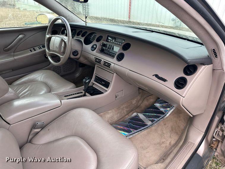 image for item EK0360 1995 Buick Riviera 
