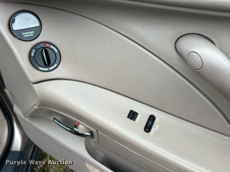 image for item EK0360 1995 Buick Riviera 