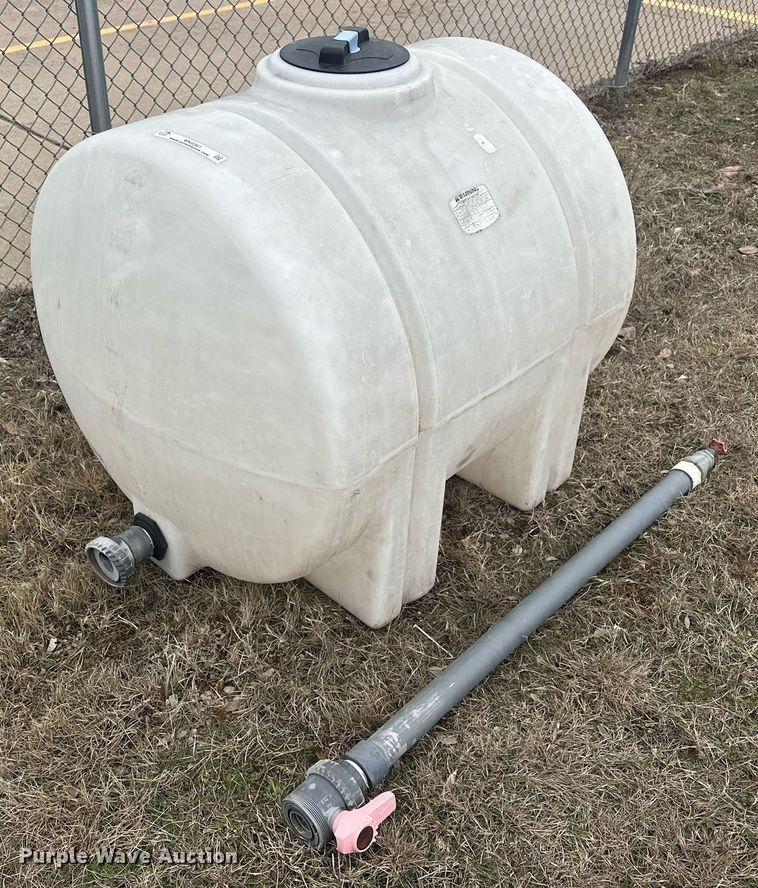 image for item EK0361 Poly tank