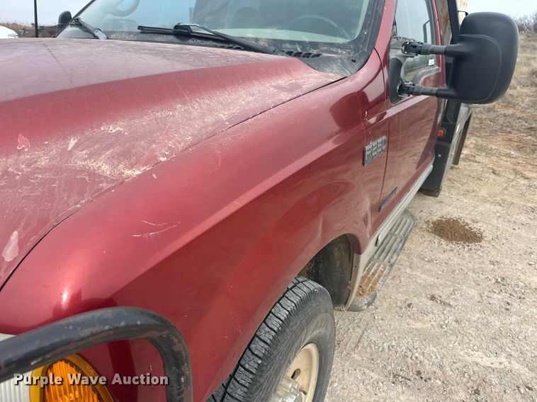 image for item EK0367 2001 Ford F250 Super Duty bale bed pickup truck