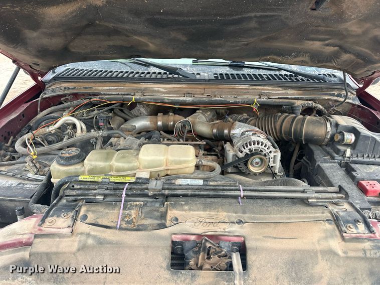image for item EK0367 2001 Ford F250 Super Duty bale bed pickup truck