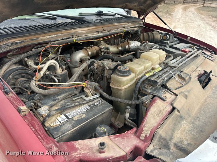 image for item EK0367 2001 Ford F250 Super Duty bale bed pickup truck