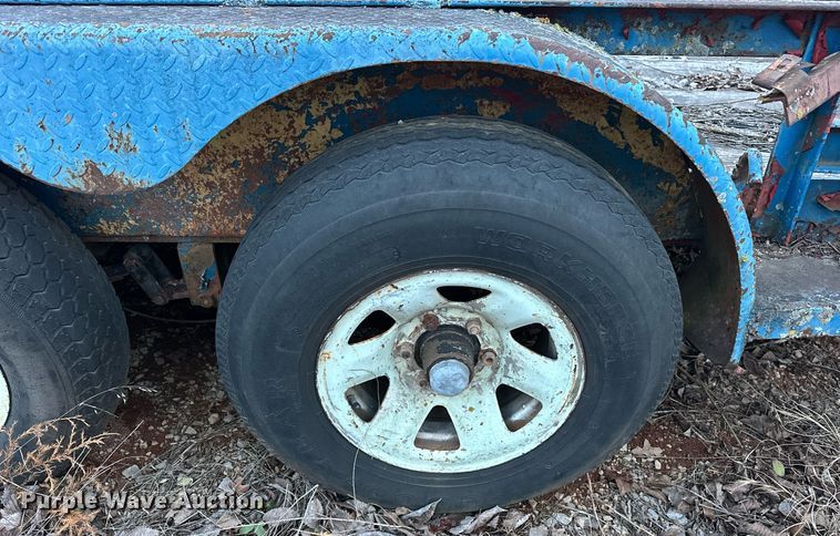 image for item EK0369 Shop built utility trailer