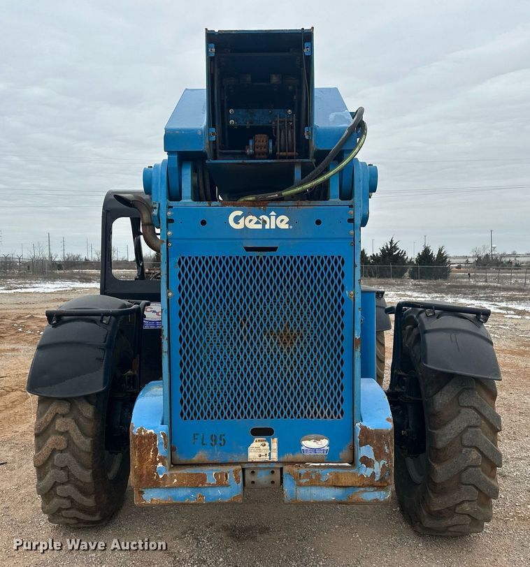 image for item EK0371 2015 Genie GTH-1056 telehandler