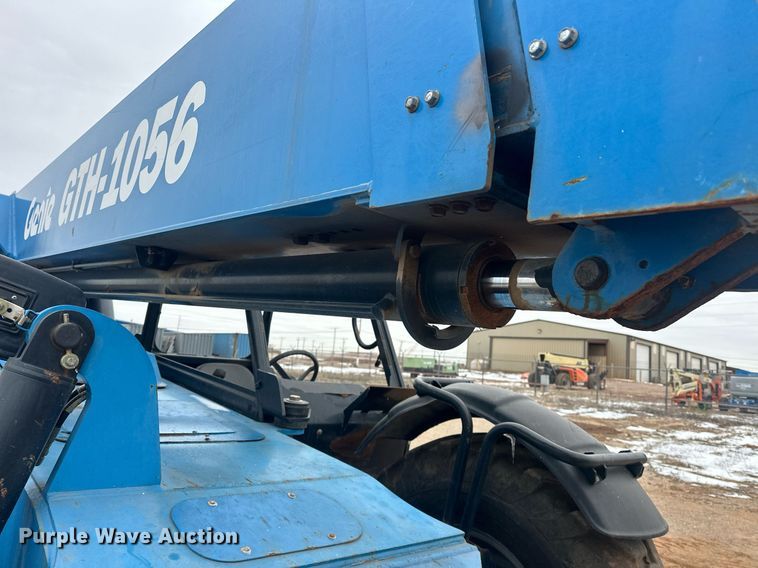 image for item EK0371 2015 Genie GTH-1056 telehandler