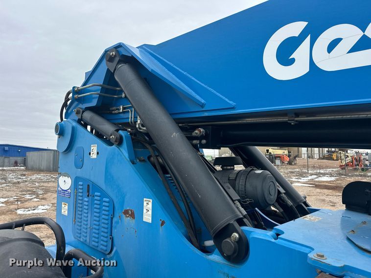 image for item EK0371 2015 Genie GTH-1056 telehandler