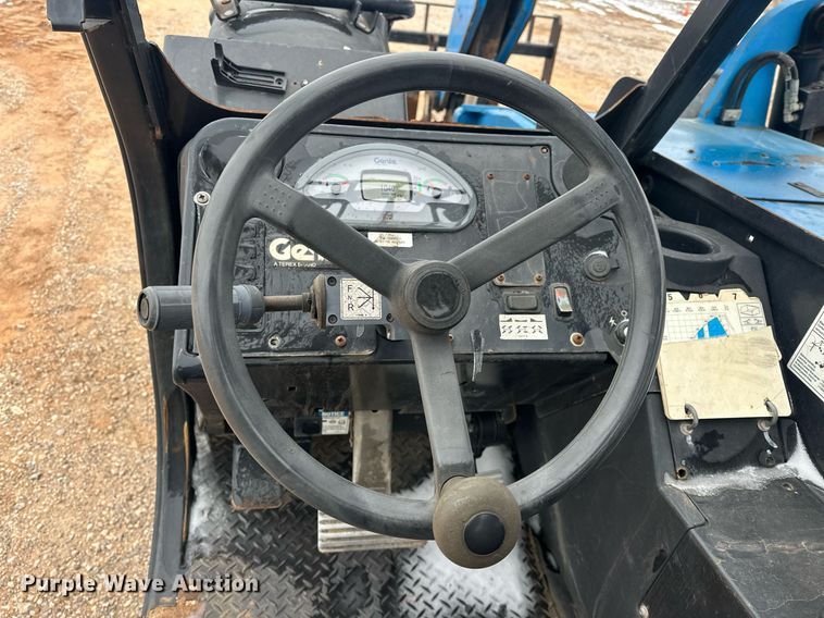 image for item EK0371 2015 Genie GTH-1056 telehandler