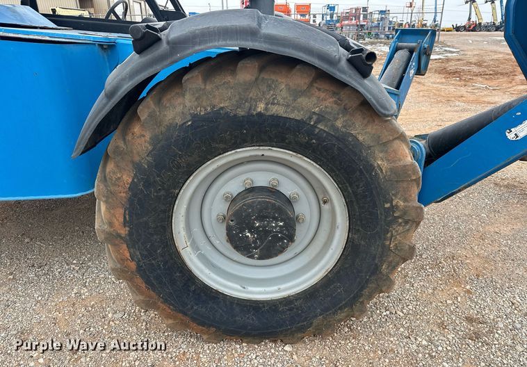 image for item EK0371 2015 Genie GTH-1056 telehandler