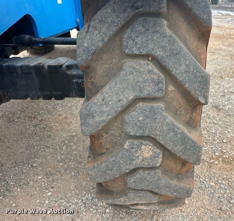 image for item EK0371 2015 Genie GTH-1056 telehandler