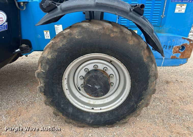 image for item EK0371 2015 Genie GTH-1056 telehandler