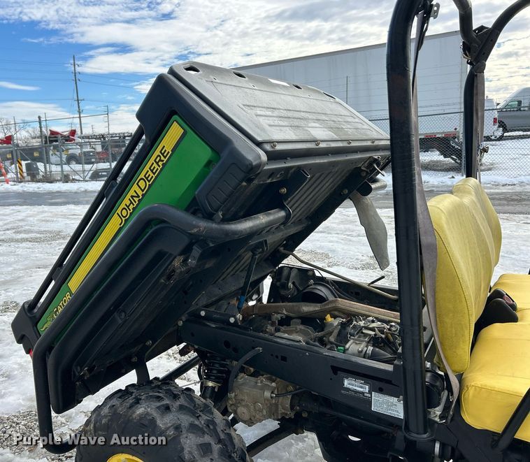 image for item EK2541 2011 John Deere Gator 625i utility vehicle