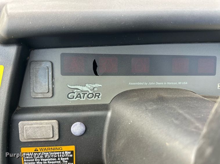 image for item EK2541 2011 John Deere Gator 625i utility vehicle