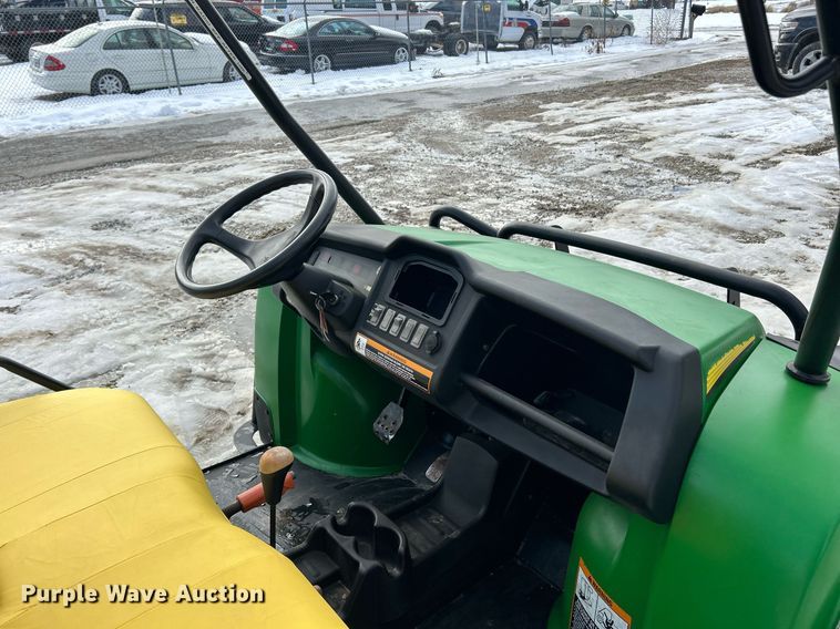 image for item EK2541 2011 John Deere Gator 625i utility vehicle