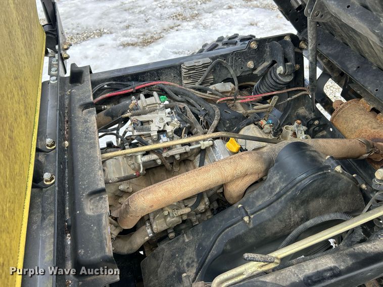 image for item EK2541 2011 John Deere Gator 625i utility vehicle