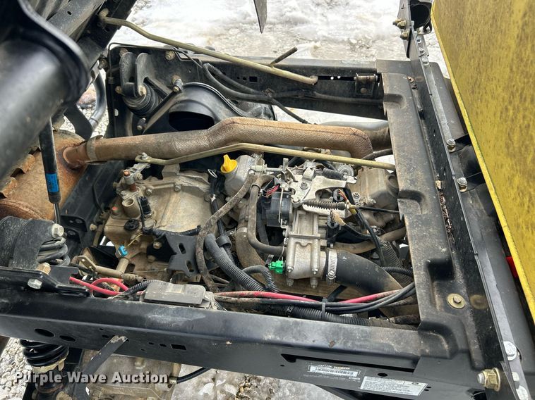 image for item EK2541 2011 John Deere Gator 625i utility vehicle