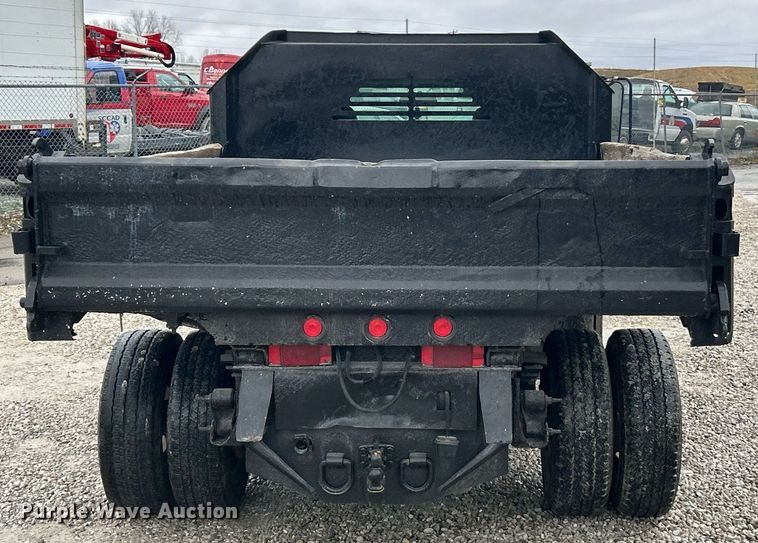 image for item EK2597 2005 Chevrolet Silverado 3500 dump bed pickup truck