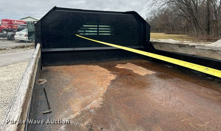 image for item EK2597 2005 Chevrolet Silverado 3500 dump bed pickup truck