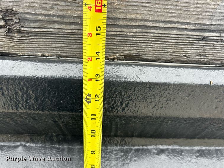 image for item EK2597 2005 Chevrolet Silverado 3500 dump bed pickup truck