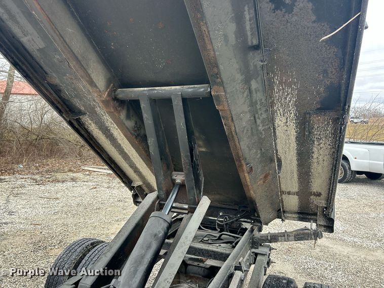 image for item EK2597 2005 Chevrolet Silverado 3500 dump bed pickup truck