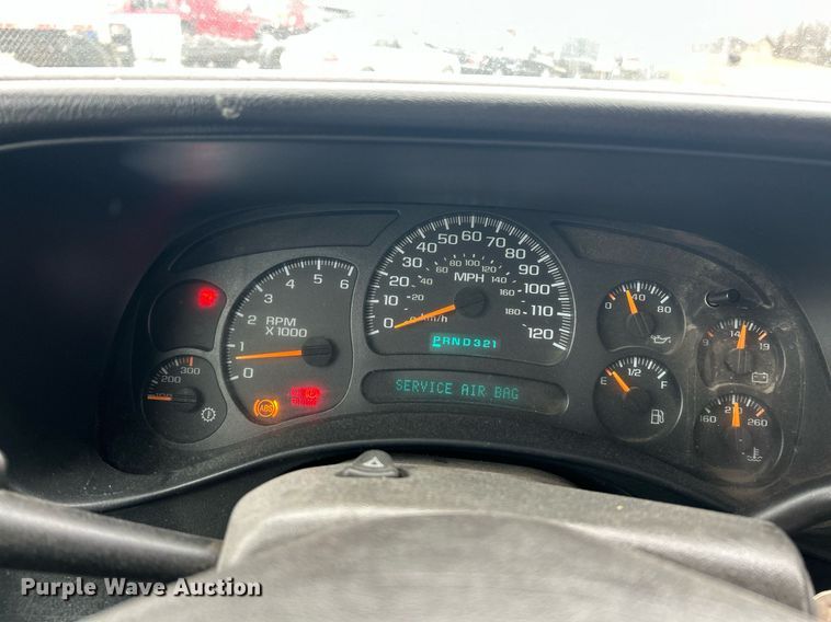 image for item EK2597 2005 Chevrolet Silverado 3500 dump bed pickup truck