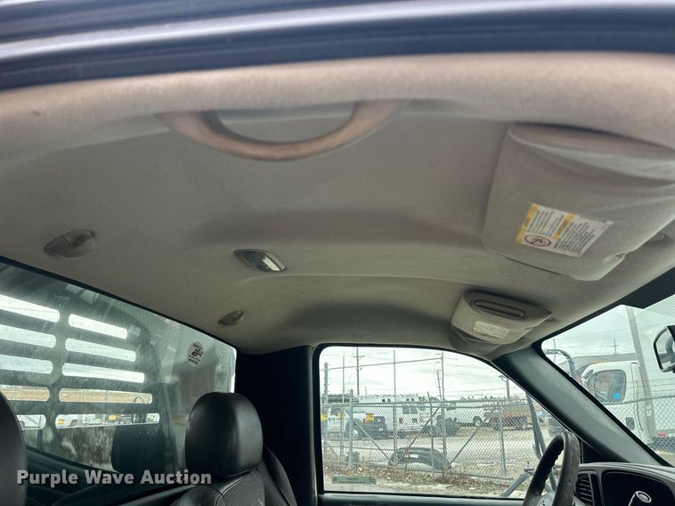 image for item EK2597 2005 Chevrolet Silverado 3500 dump bed pickup truck