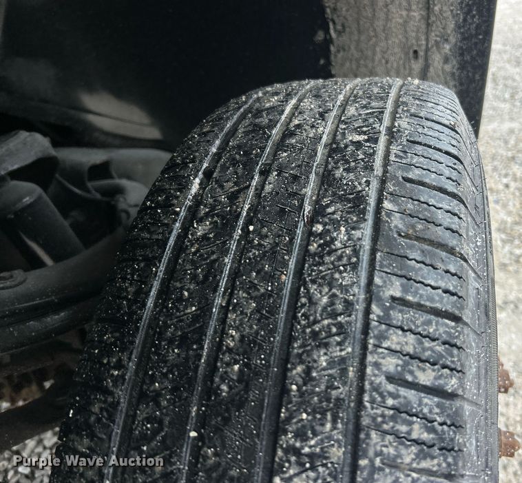 image for item EK2597 2005 Chevrolet Silverado 3500 dump bed pickup truck