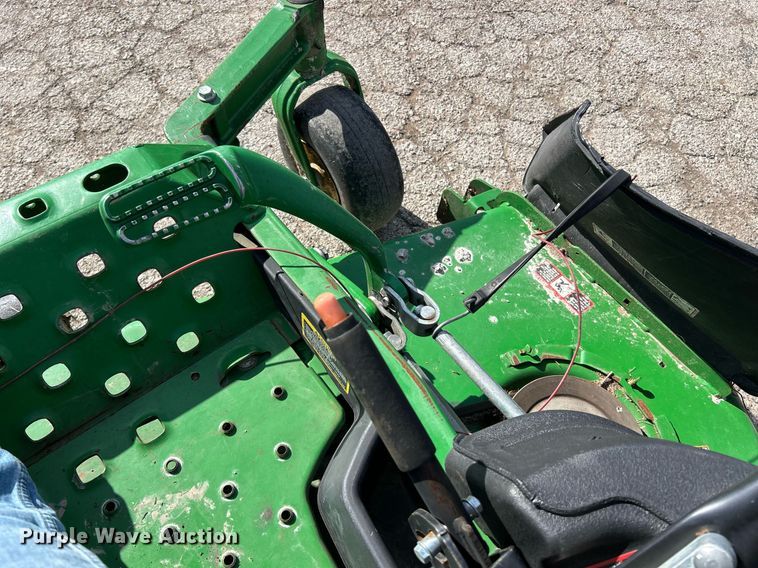 image for item EK2602 John Deere Z955M EFI  ZTR lawn mower