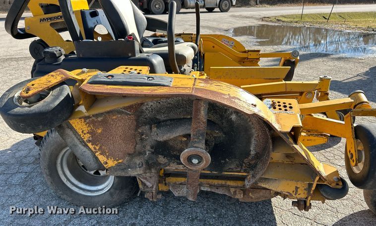 image for item EK2605 2017 Hustler Super 104 ZTR lawn mower