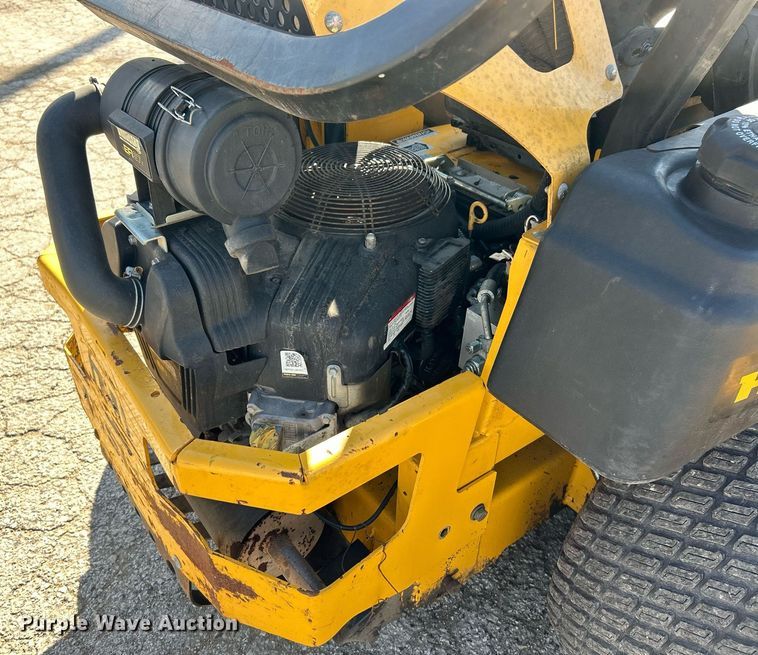 image for item EK2605 2017 Hustler Super 104 ZTR lawn mower