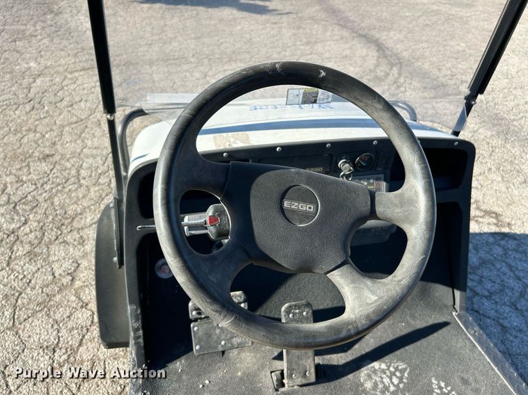image for item EK2615 EZGO golf cart