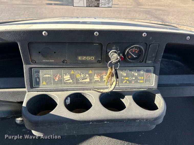 image for item EK2615 EZGO golf cart