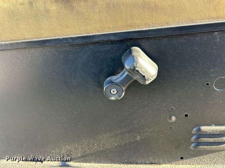 image for item EK2615 EZGO golf cart