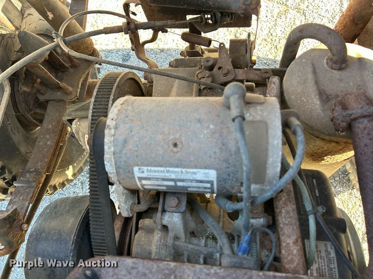 image for item EK2615 EZGO golf cart