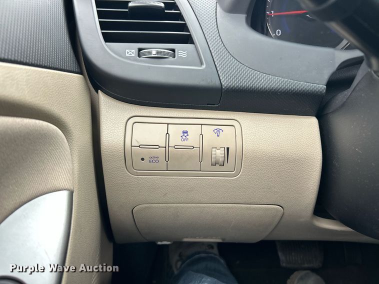 image for item EK2618 2017 Hyundai Accent 